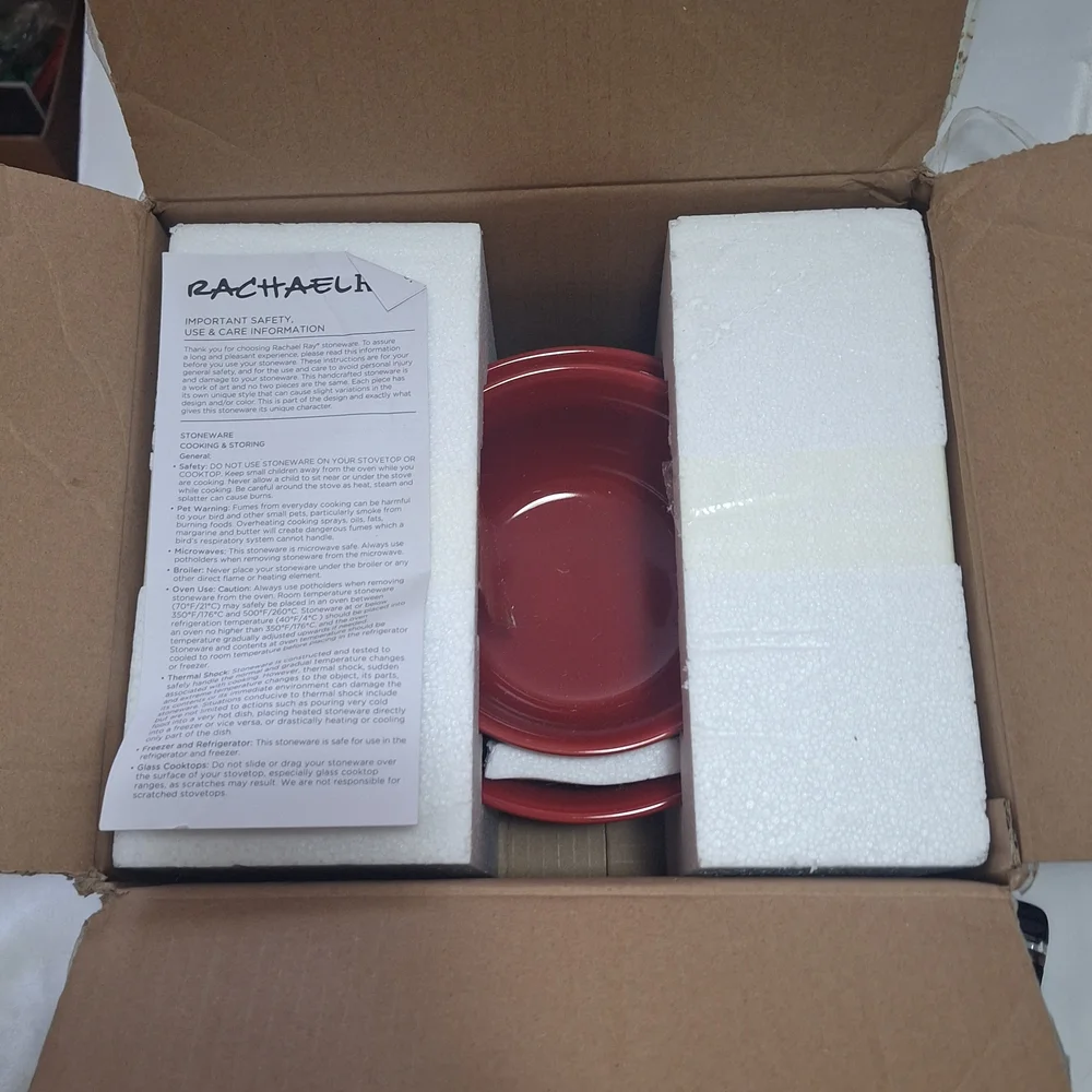 NIB Rachael Ray Cherry Red Bowl Set - Picture 4 of 5